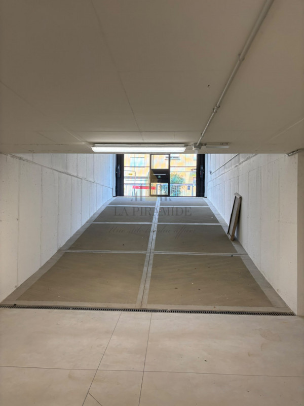 PORTA TRENTO PADOVA
Proponiamo in affitto 2 garage di nuova costruzione di circa 20mq, in ottima ...