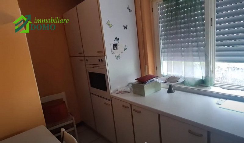 Scopri questa incantevole casa a schiera situata nel cuore di Poleo, una delle zone più ricercate...