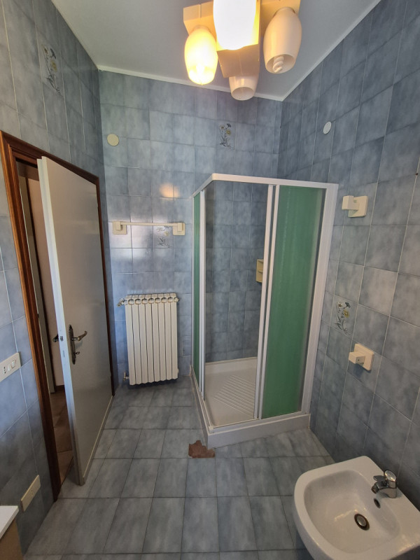 Vo' (PD), Località Vo' di Sotto, Proponiamo in Vendita Ampio Appartamento di circa mq.150 svilupp...