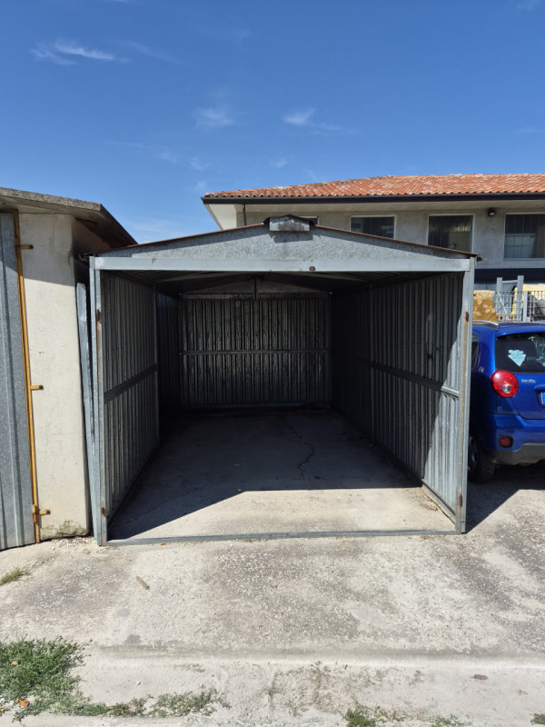 Vo' (PD), Località Vo' di Sotto, Proponiamo in Vendita Ampio Appartamento di circa mq.150 svilupp...