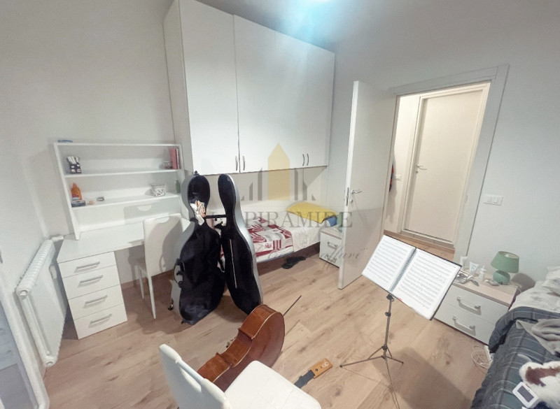 POSTO LETTO SINGOLO IN CAMERA DOPPIA IN APPARTAMENTO - ZONA OSPEDALE MILITARE - PADOVA
Disponibil...