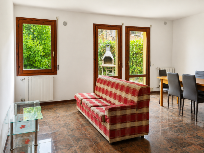 In una tranquilla zona residenziale di Campigo, comoda a Resana e ai principali servizi, proponia...