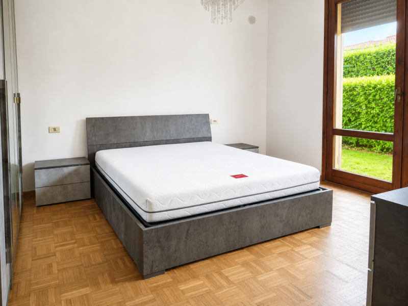 In una tranquilla zona residenziale di Campigo, comoda a Resana e ai principali servizi, proponia...