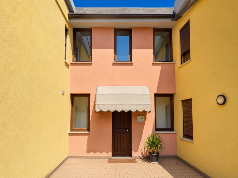 In una tranquilla zona residenziale di Campigo, comoda a Resana e ai principali servizi, proponia...