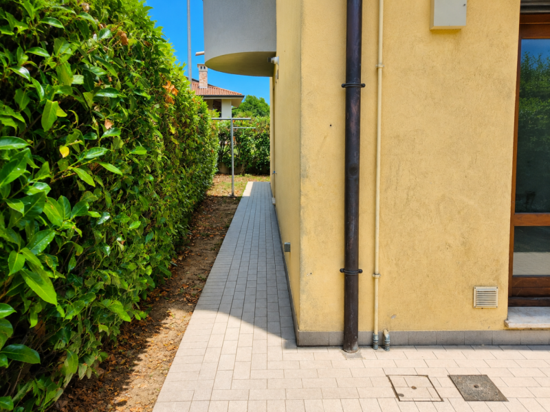 In una tranquilla zona residenziale di Campigo, comoda a Resana e ai principali servizi, proponia...