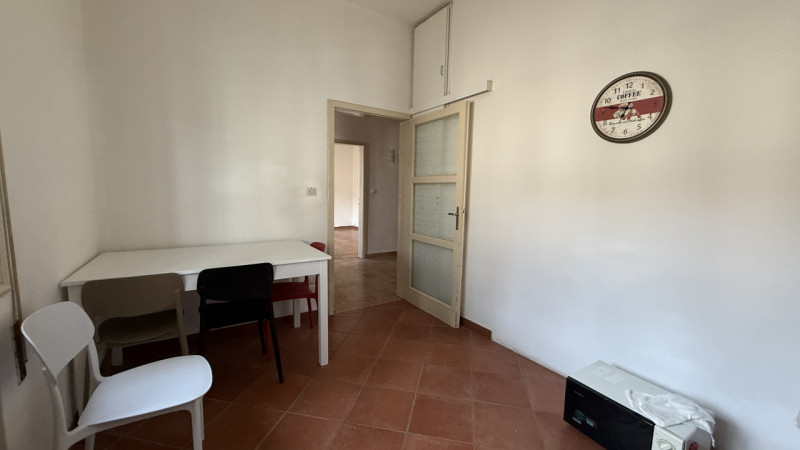 QUARTIERE ARCELLA a due passi dalla stazione e dal centro città, comodissimi tutti i servizi di p...