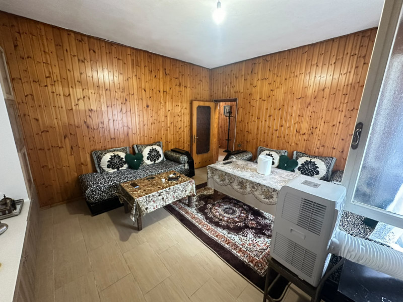 SANTA MARIA DI SALA – In una tranquilla zona verde, defilata dal centro del paese ma a pochi chil...