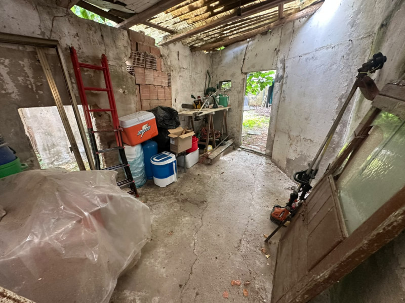 SANTA MARIA DI SALA – In una tranquilla zona verde, defilata dal centro del paese ma a pochi chil...