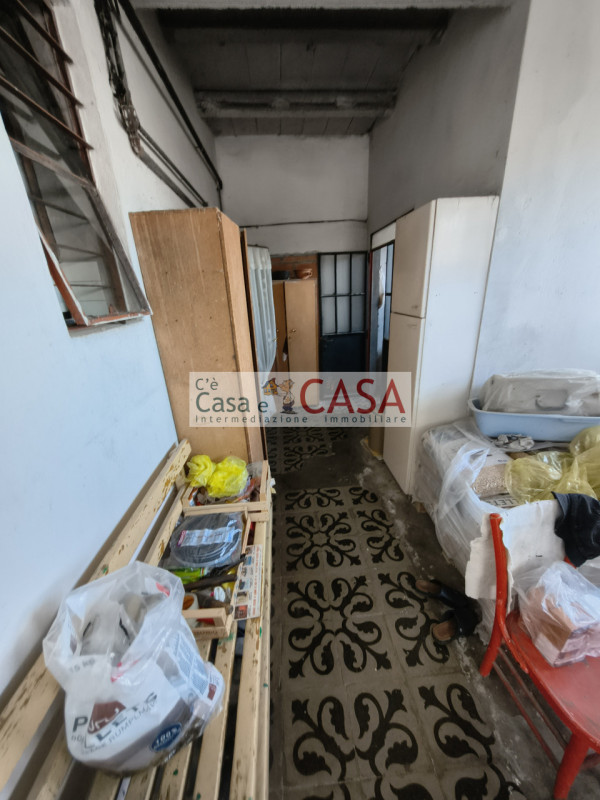 Contesto agreste e tranquillo, l'agenzia C'è Casa e CASA vi intita a prendere visione di una casa...
