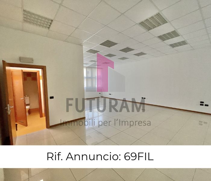 TORRI DI QUARTESOLO - 69FIL - PER INFO  0444/021989 

Proponiamo in VENDITA un ufficio su pregevo...