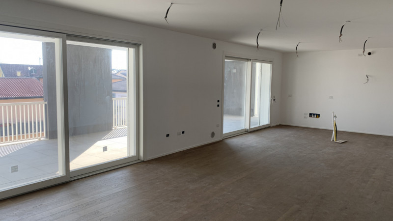 PADOVA – SAN LAZZARO

La casa nuova dove ogni giornata può iniziare all’aperto

Ci sono case che ...