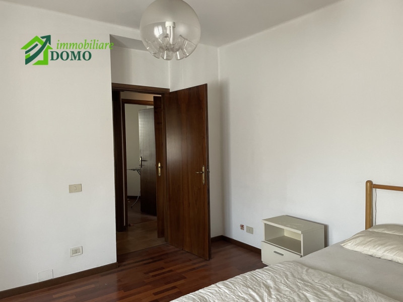 Piovene Rocchette: Bicamere Economico in Centro – Parzialmente da Ristrutturare. Anche con Rent t...