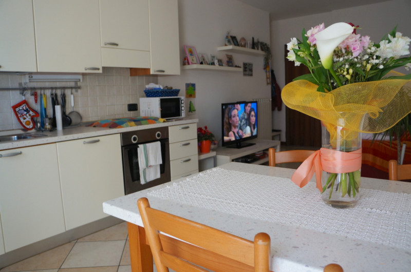 ANNUNCIO PER STUDENTI/RICERCATORI

disponibile 1 STANZA SNGOLA CON BAGNO PRIVATO PER RAGAZZO/A

I...