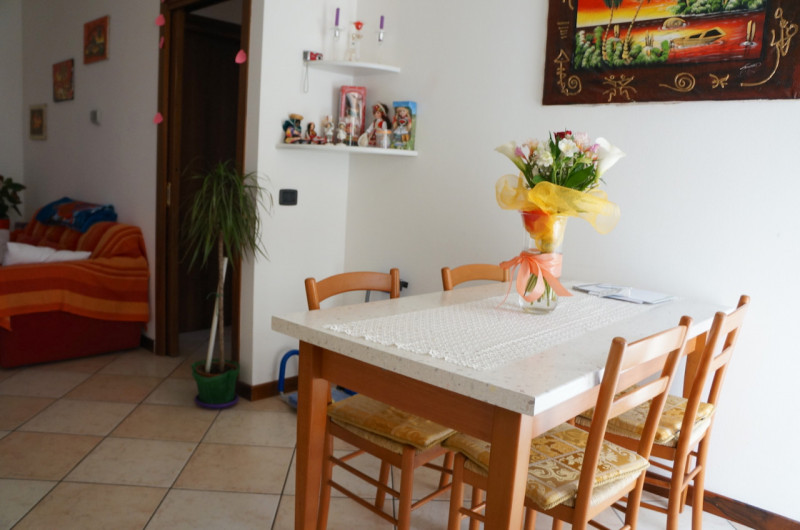 ANNUNCIO PER STUDENTI/RICERCATORI

disponibile 1 STANZA SNGOLA CON BAGNO PRIVATO PER RAGAZZO/A

I...