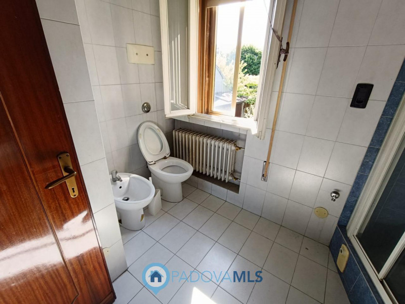 Immobile in esclusiva al Gruppo Padova MLS
Voltabarozzo – Interessante appartamento sviluppato tu...
