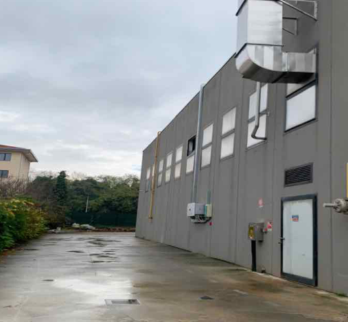 ASTA
Scopri un'opportunità unica nel cuore di Zermeghedo (VI) con questo complesso immobiliare co...