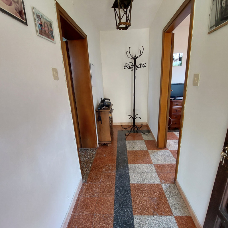 MASI,
Se stai cercando un'abitazione in centro, ma in una zona tranquilla e riservata, questa por...