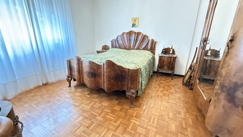 MADONNA PELLEGRINA Quartiere servito e ben collegato, posizione comoda al Prato della Valle e agl...