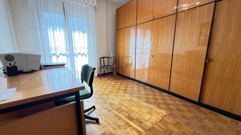 MADONNA PELLEGRINA Quartiere servito e ben collegato, posizione comoda al Prato della Valle e agl...