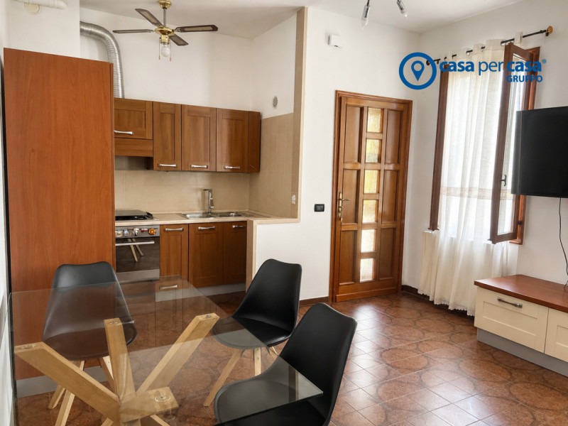 APPROVATO GRUPPO CASA PER CASA: VALUTATO, CONTROLLATO, GESTITO IN ESCLUSIVA!

ZONA
L'immobile si ...