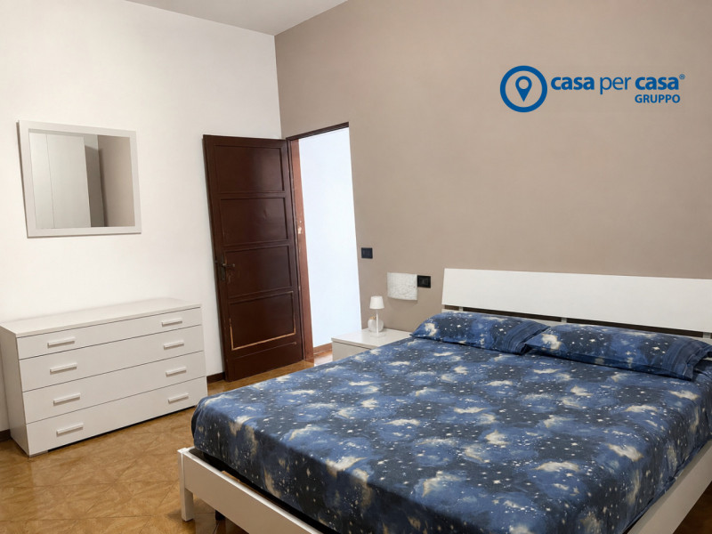 APPROVATO GRUPPO CASA PER CASA: VALUTATO, CONTROLLATO, GESTITO IN ESCLUSIVA!

ZONA
L'immobile si ...