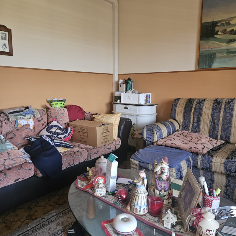 In esclusiva presso la nostra Agenzia, proponiamo un affascinante appartamento quadrilocale situa...