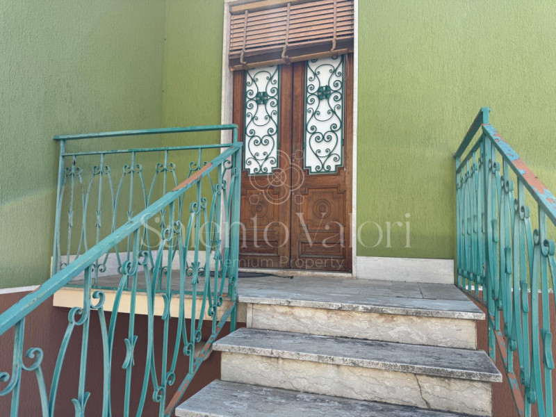 Casa singola a Parabita