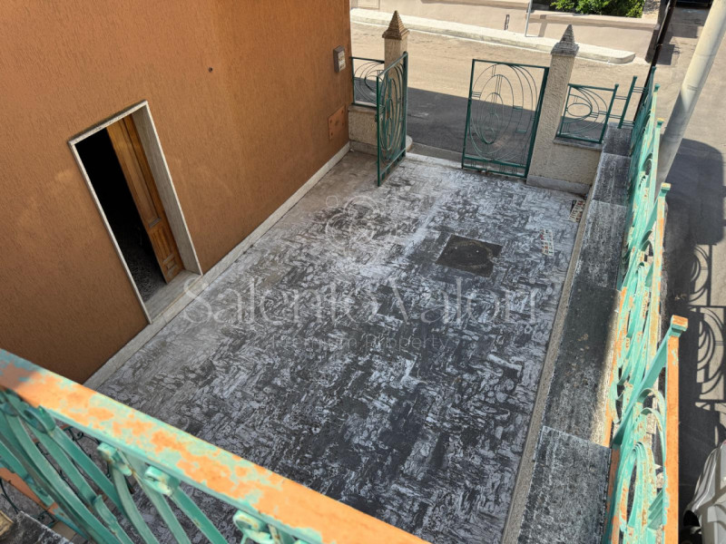 Casa singola a Parabita