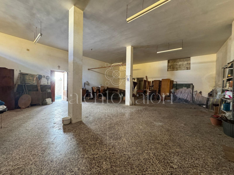 Casa singola a Parabita